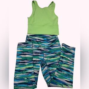 Lululemon Power Pivot Tank and Wunder Under Leggings Set